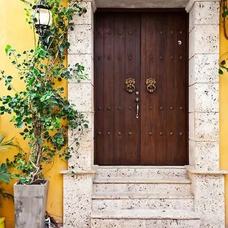 Casa La Dominica, Aldaba Selection * Cartagena